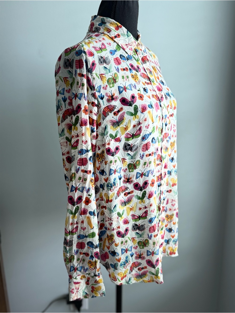 Anthropologie Silk Button-Down Shirt with Multicolor Butterfly and Floral Print - Picture 5 of 6